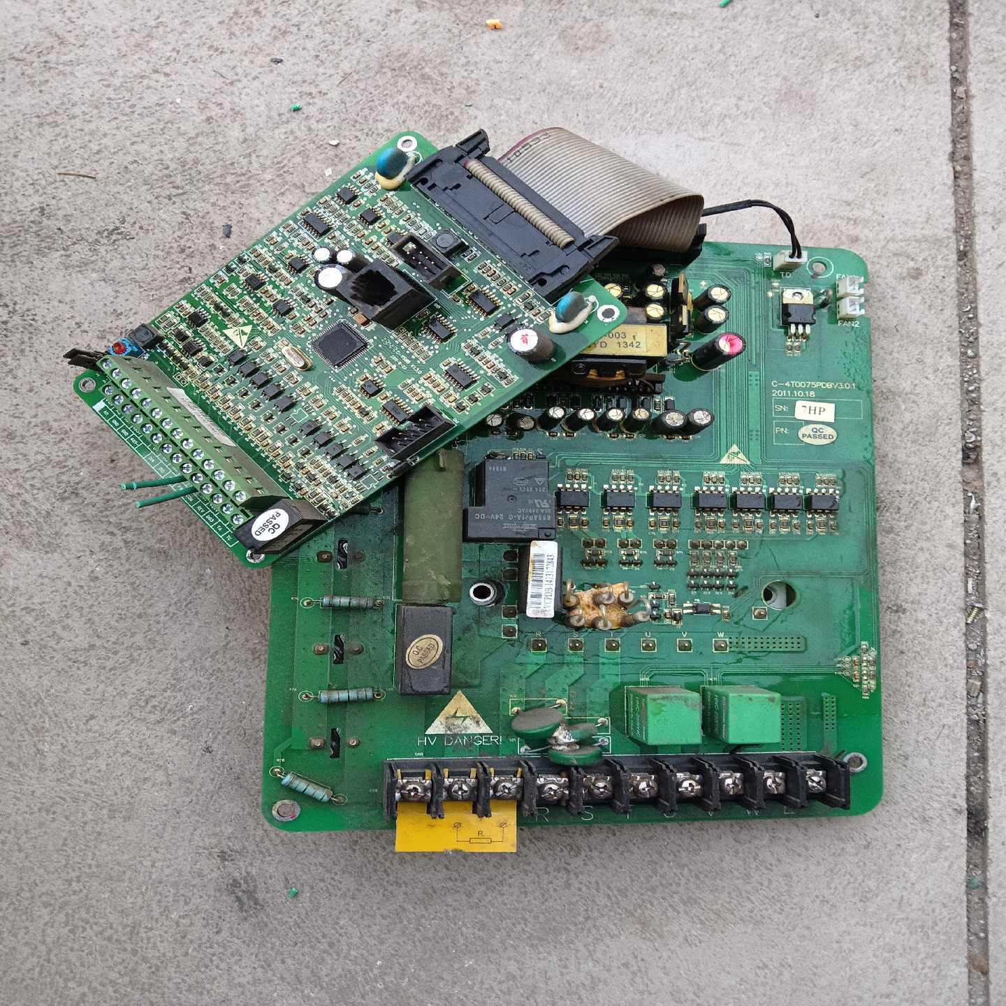 咨询-易驱变频器ed3100-4t005m/4t0075fp14c