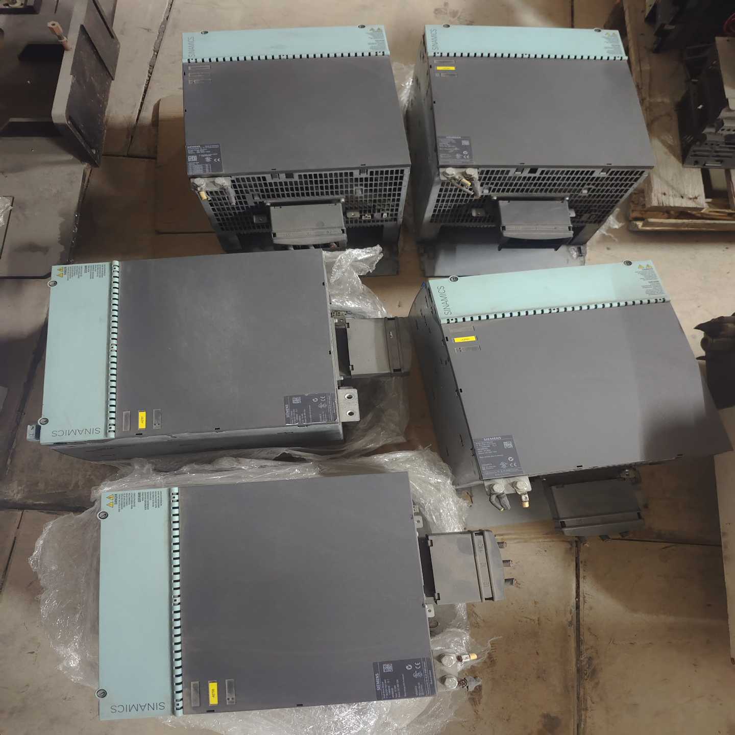 6SL3120-1TE31-3AA3，输入DC600V，输-议价