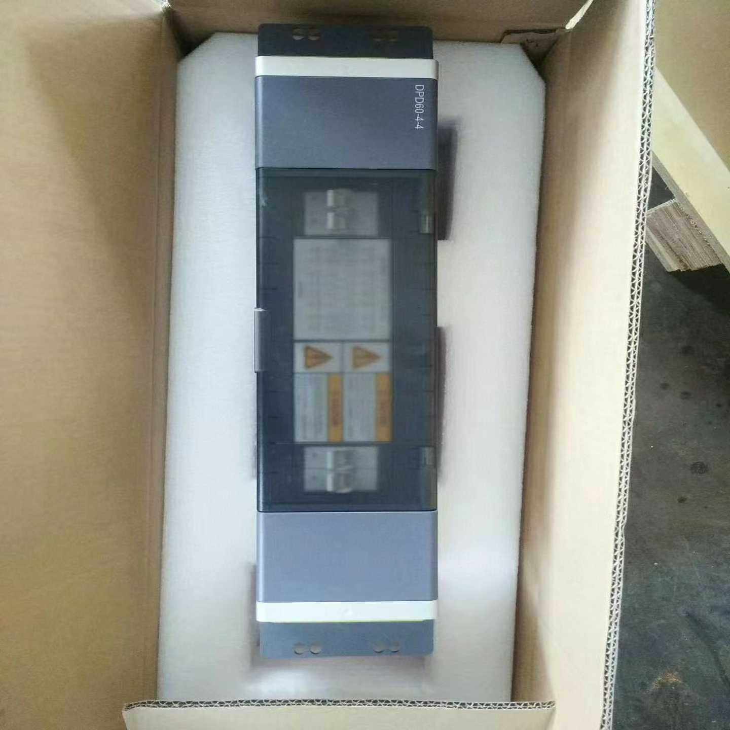 华为DPDU60-4-4B网络机柜PDU，华为服务器直流配电