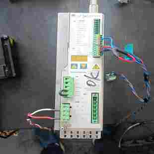 ice2000仿真器 卡奥电子 没有电源 成色新 实物图 mplab