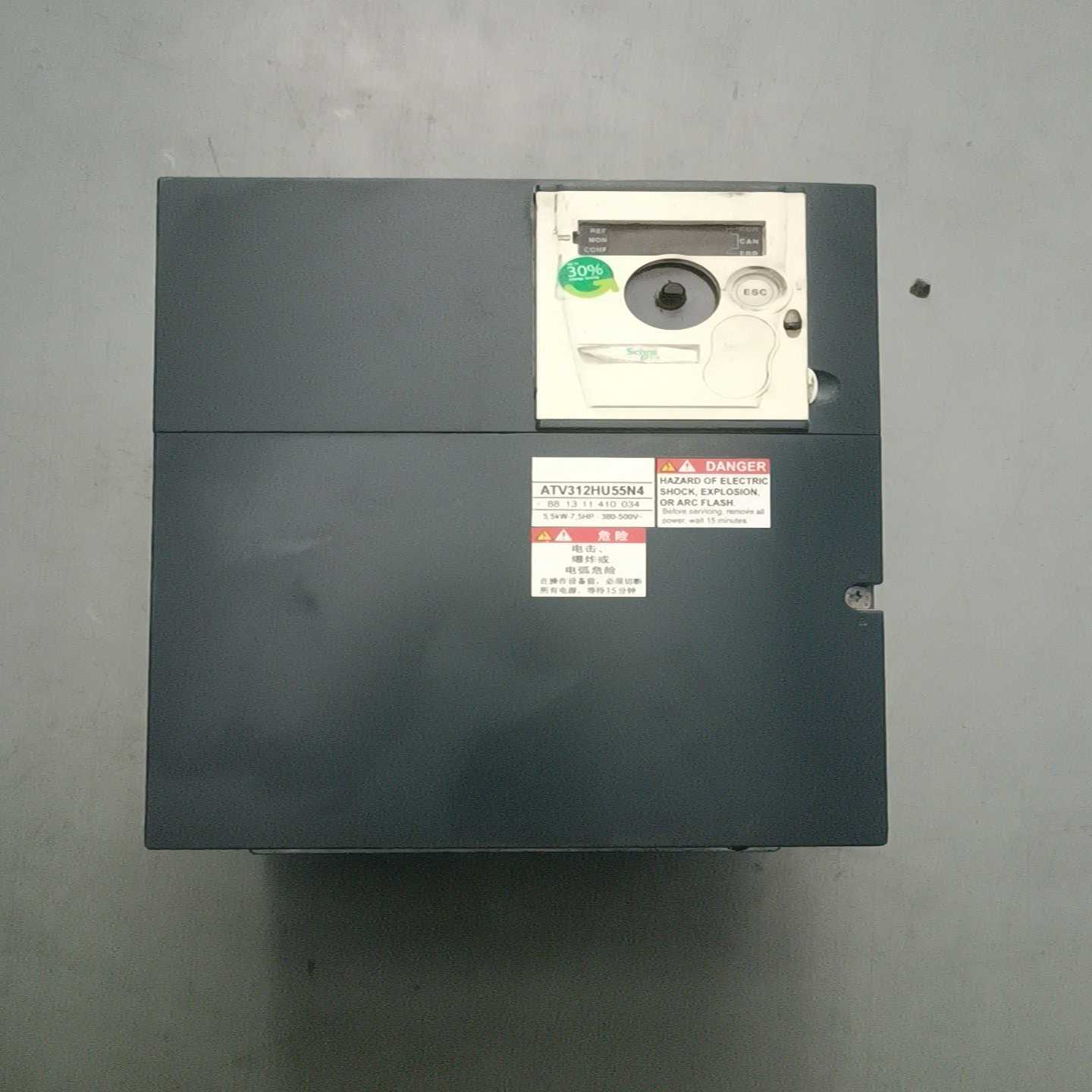 施耐德变频器，ATV312HU55N4，有1个，实物图--议价商品