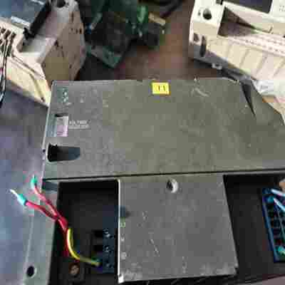 询价拍~电源 6EP1 334-1SL11 外壳破损 功能正常