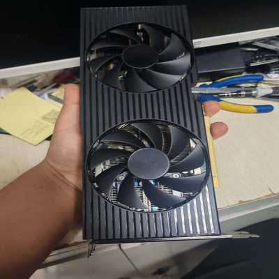 全新戴尔30708G仅上机未使用看成色实拍图--议价商品