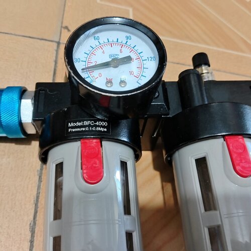 询-二联油水分离器BFR3000BL3000成色为