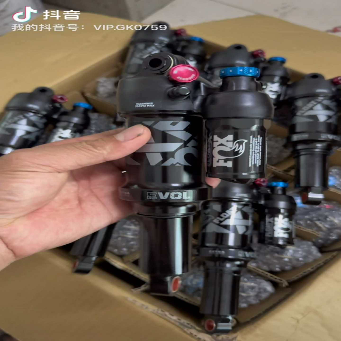 现货foxfloatx后胆气压后胆210x55后胆黑管后--议价商品