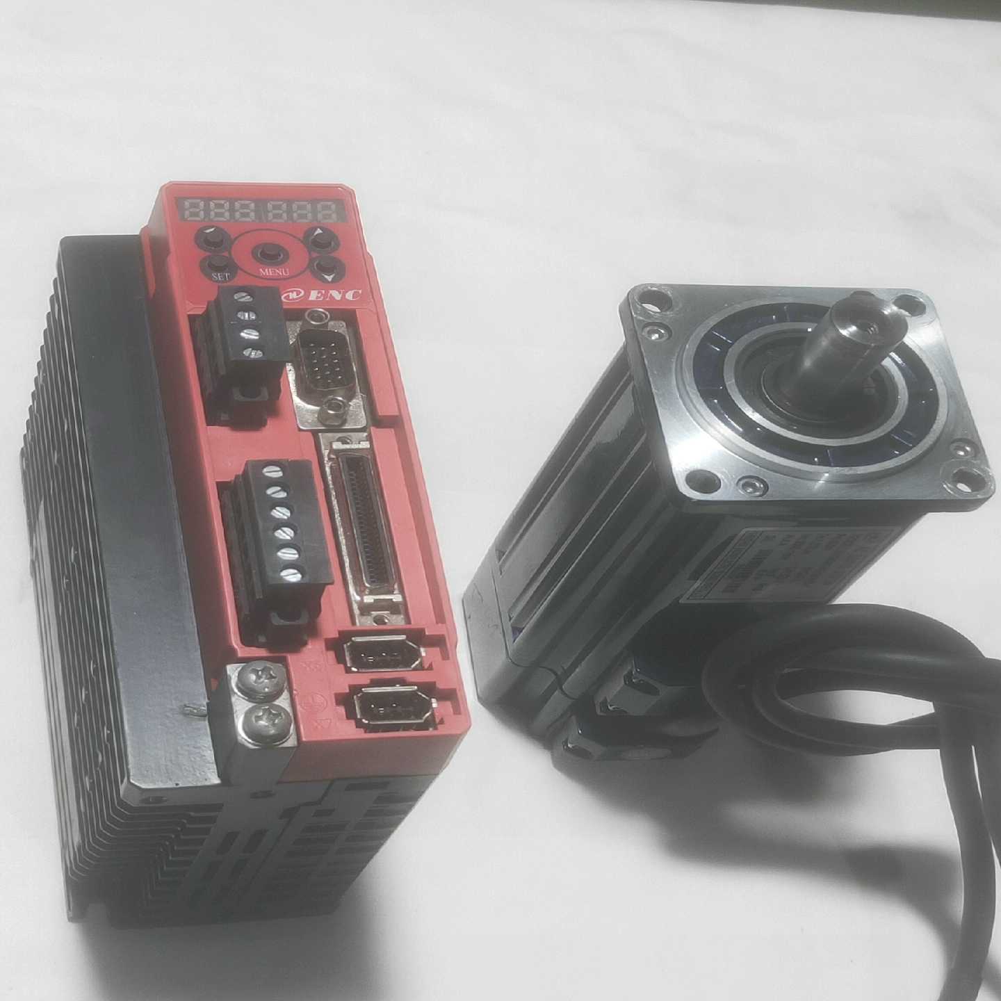 咨询-ENC易能伺服套装驱动器:ESS100A-2S