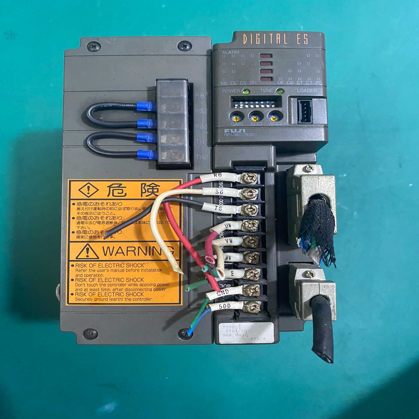 富士Dl G l TRLES驱动器，1.5KW，功能正常使用~询价