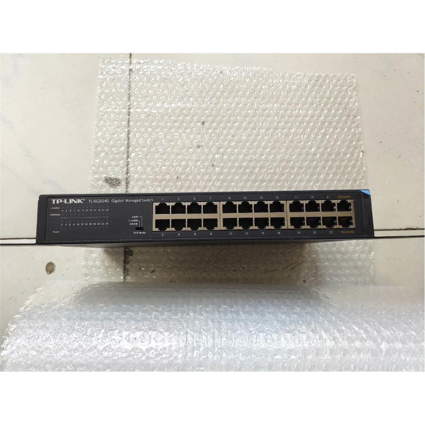 TL-SG2024D全千兆交换机  无拆无修  后面标签没有
