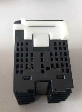 询价~WG320240D-TFH-VZ显示屏WG320240D