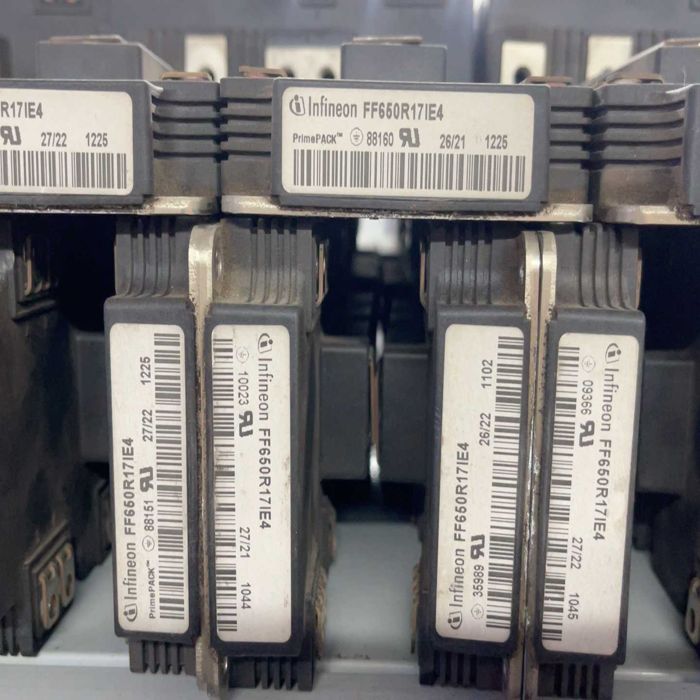 FF650R17IE4FF900R12IP4FF1000-议价