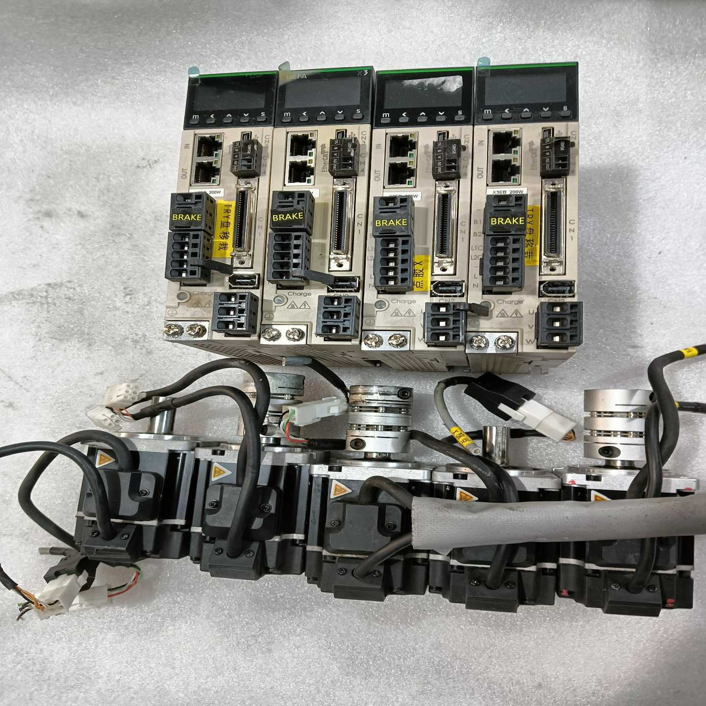 禾川200W伺服套装，驱动器SV-X3EB020A-A2-X询价