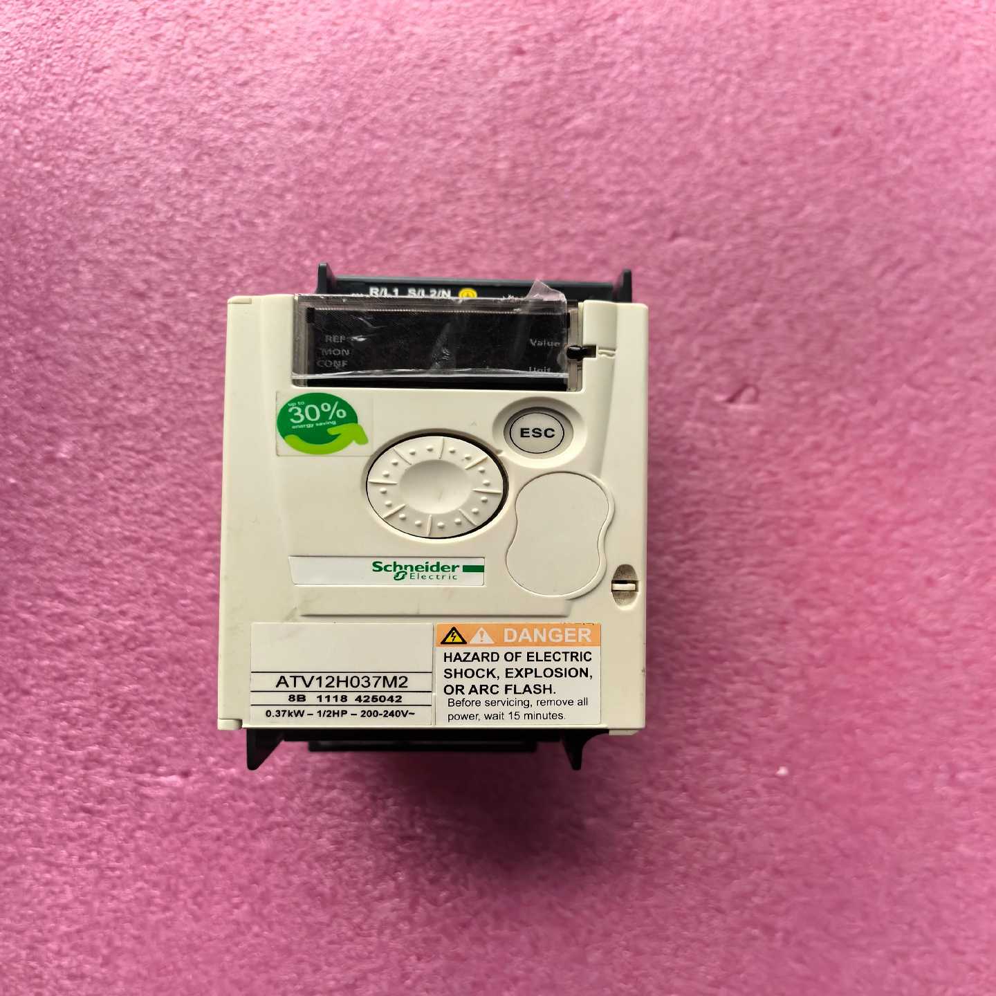 ATV12H037M2   200V-240V  0.~询价