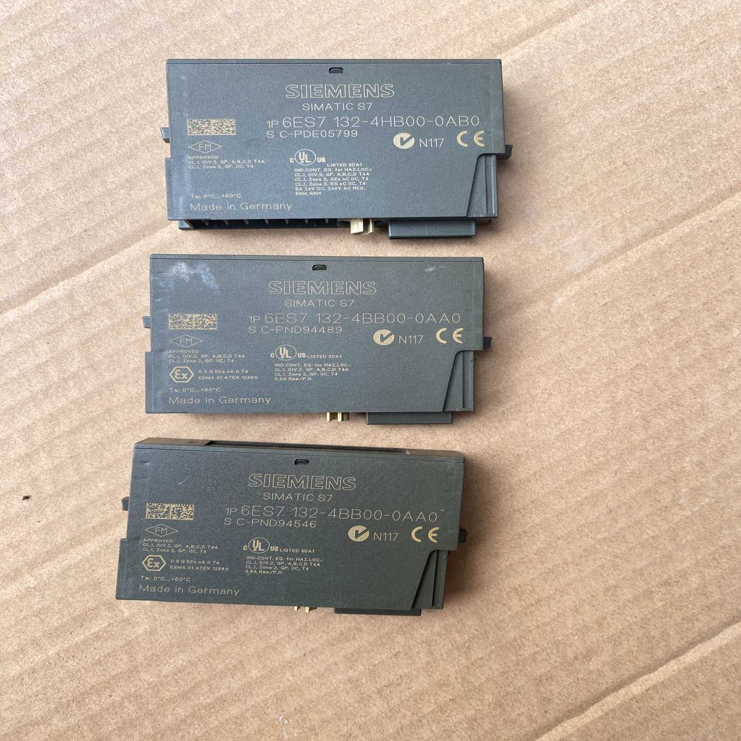 询价西门子132-4HB00-0AB0，132-4BB00-0A