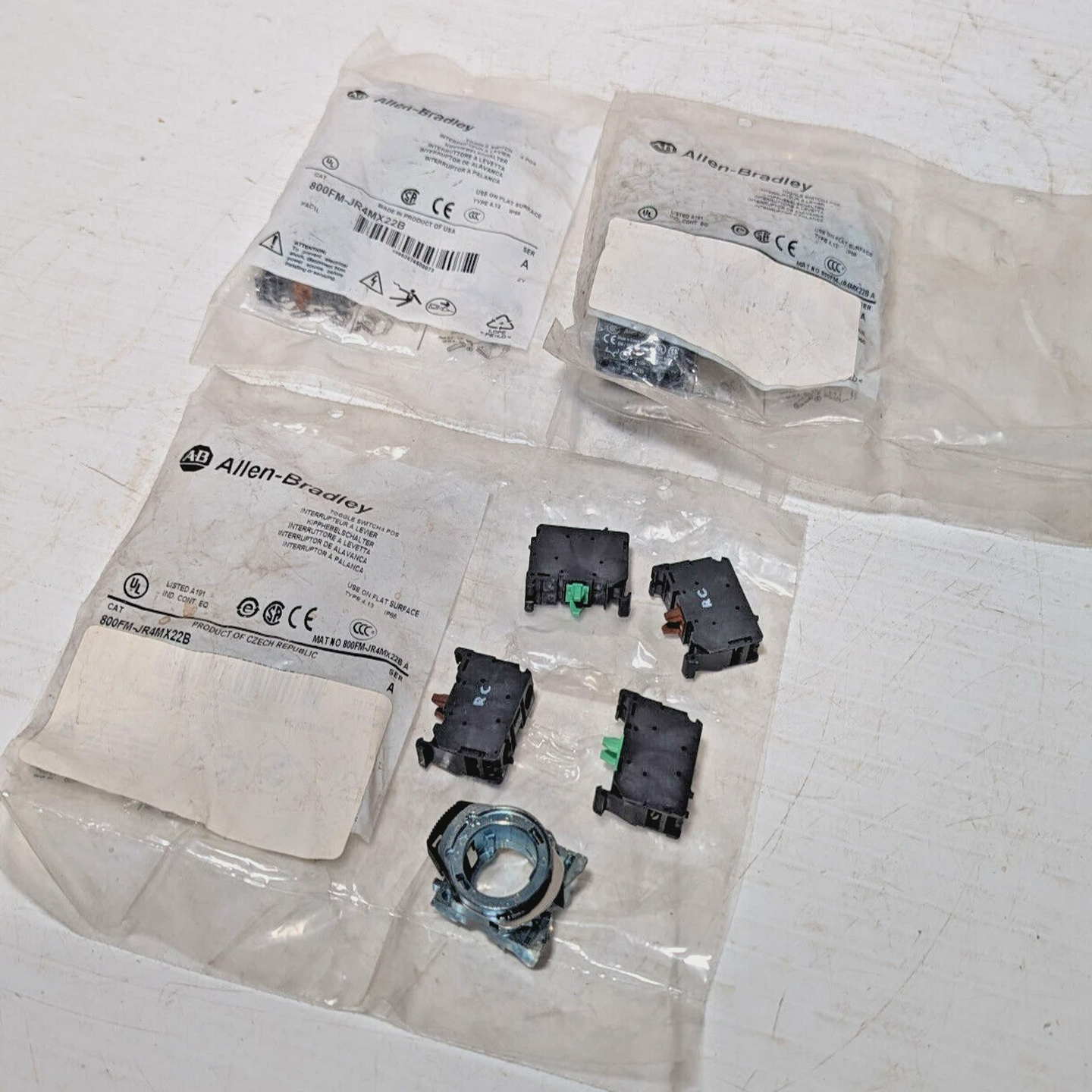批量AllenBradley接触块、切换开关、闩锁安装、800FM、800F