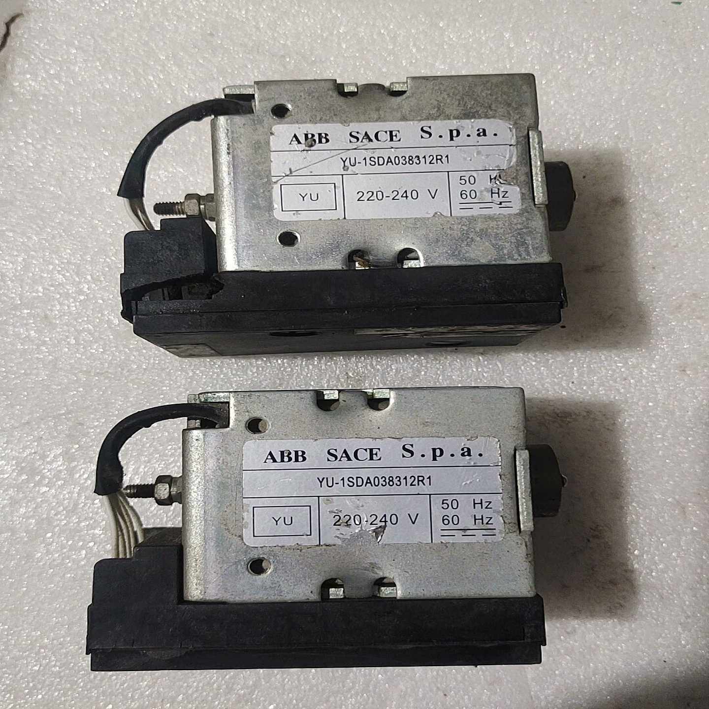 ABB欠压线圈，ABBE型框架断路器欠压线圈脱扣器YU-1(亚飞商行）