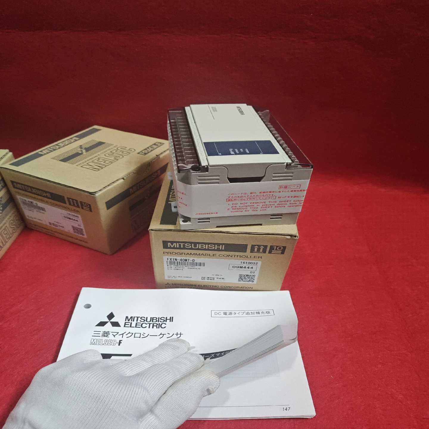 FX1N-40MT-D三菱PLC模块全新原装盒码一致！