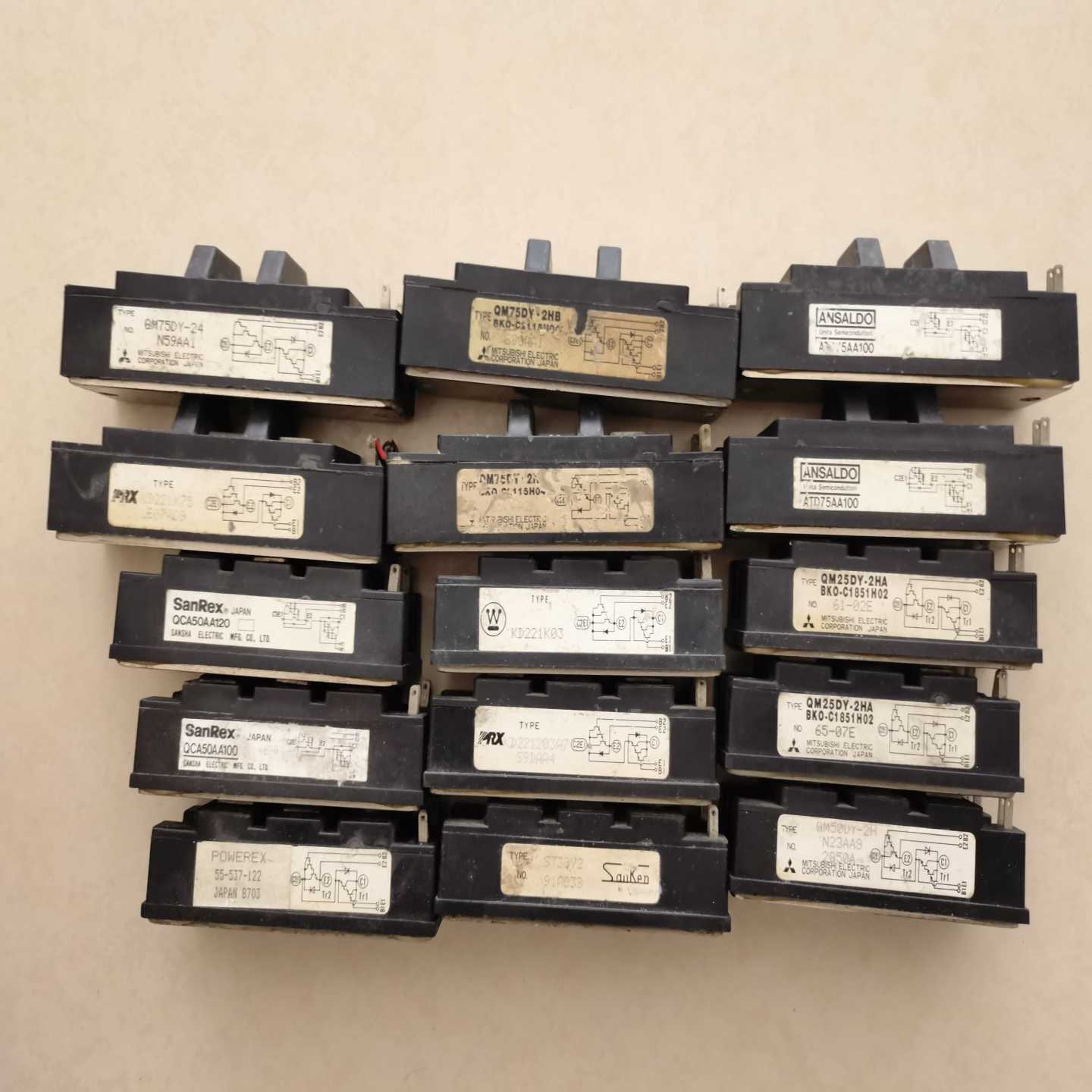 KD221K75，QM25DY-2HA，ATD75AA120询价