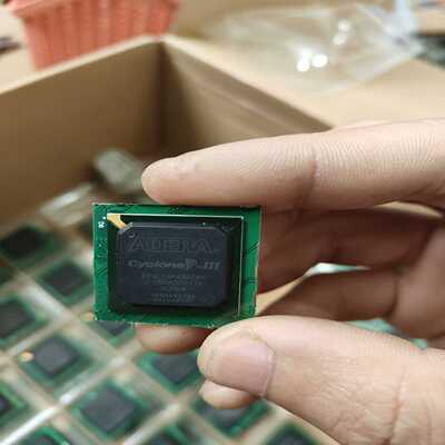 询价~ep3c16f484c8n，新胚3个 老胚12个