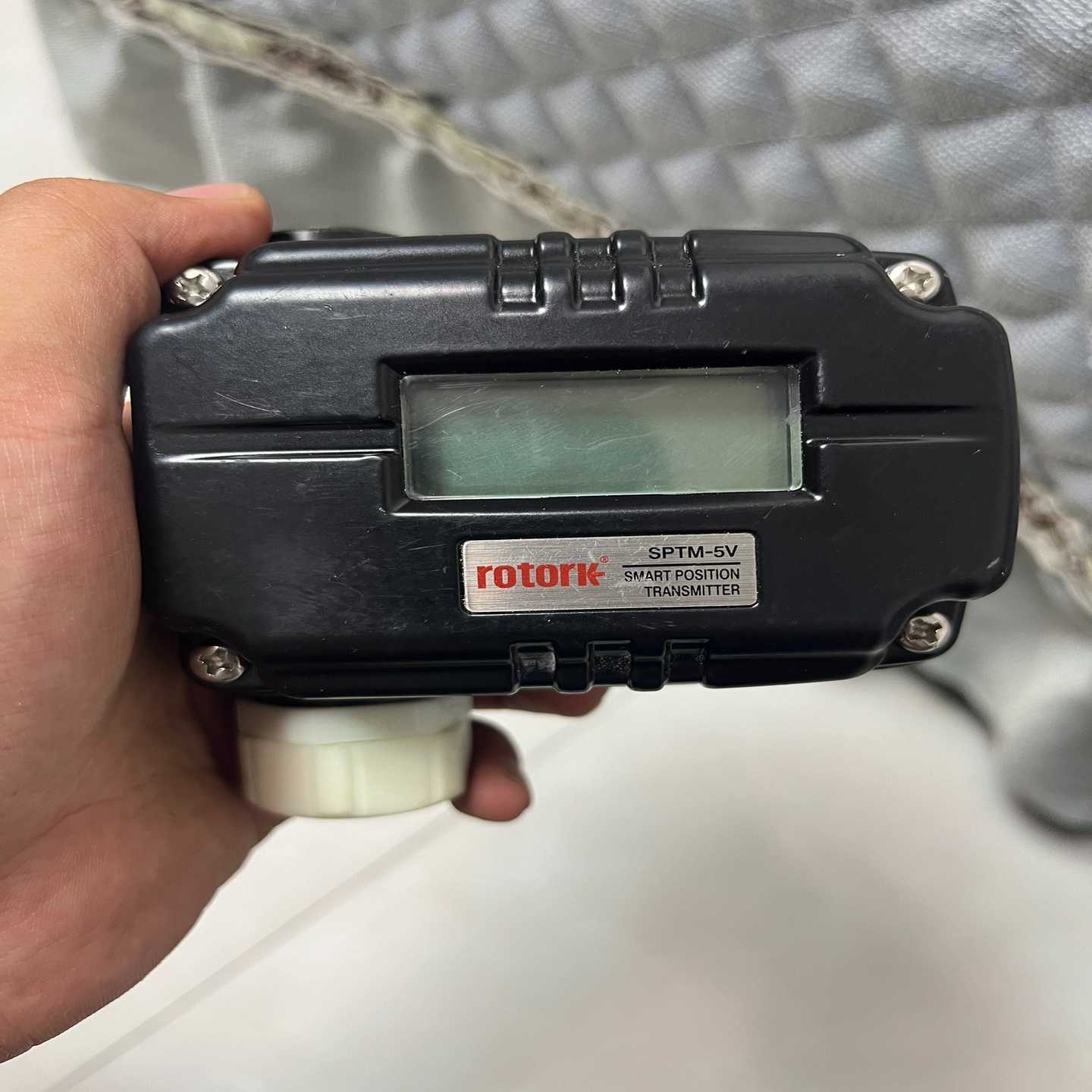 罗托克智能定位器，SPTM-5V新的未使用，没有别的配件，只询价