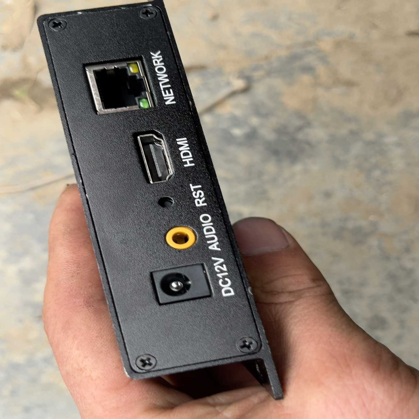 VGA转TV转换器，PC-TV~询价