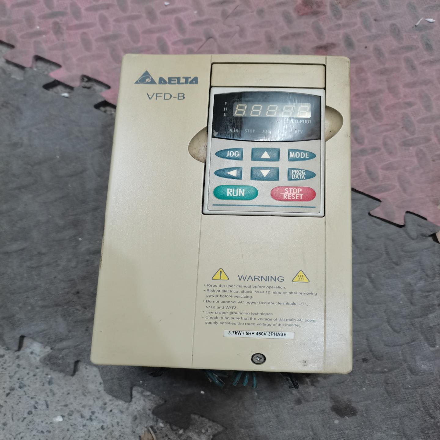 VFD-B台达变频器3.7KW VGD037B43A  ~询价