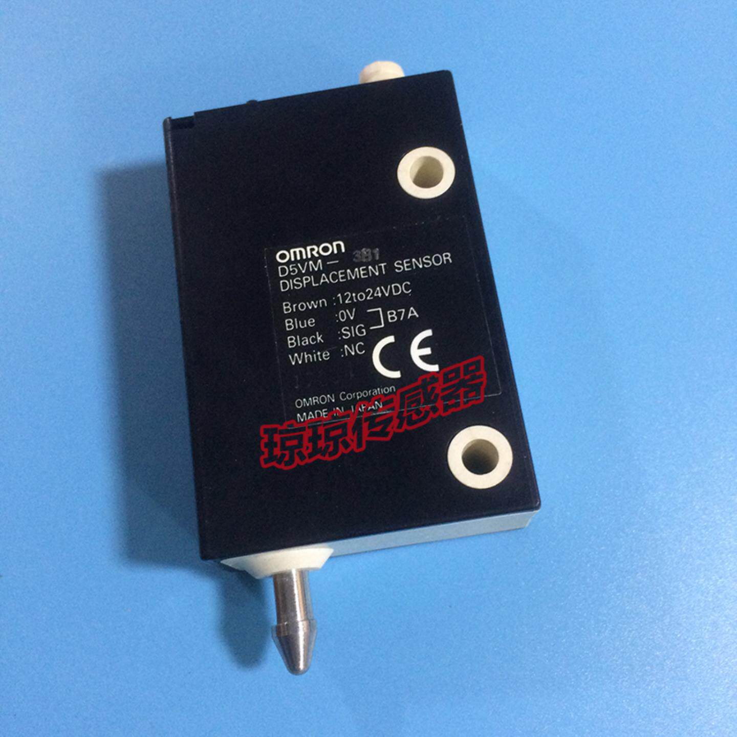 D5VM-3B1日本欧姆龙Omron位移传感器间隙传感器D5VA-3F1
