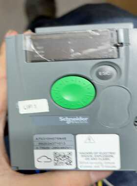 施耐德变频器ATV310H075N4E拆下来的，装上去没使用-议价