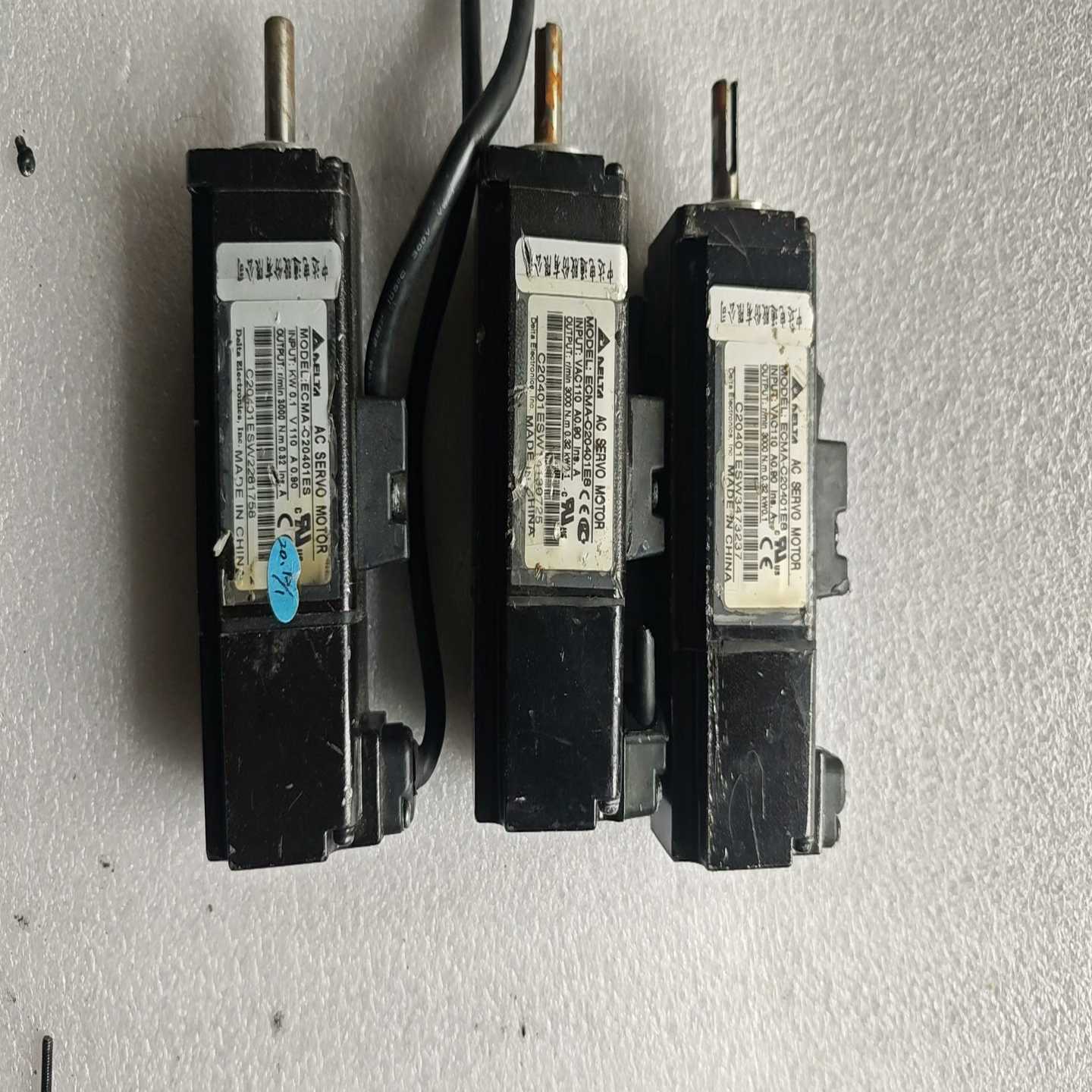 咨询-台达伺服电机ECMA-C20401ES，100瓦功率，实物拍