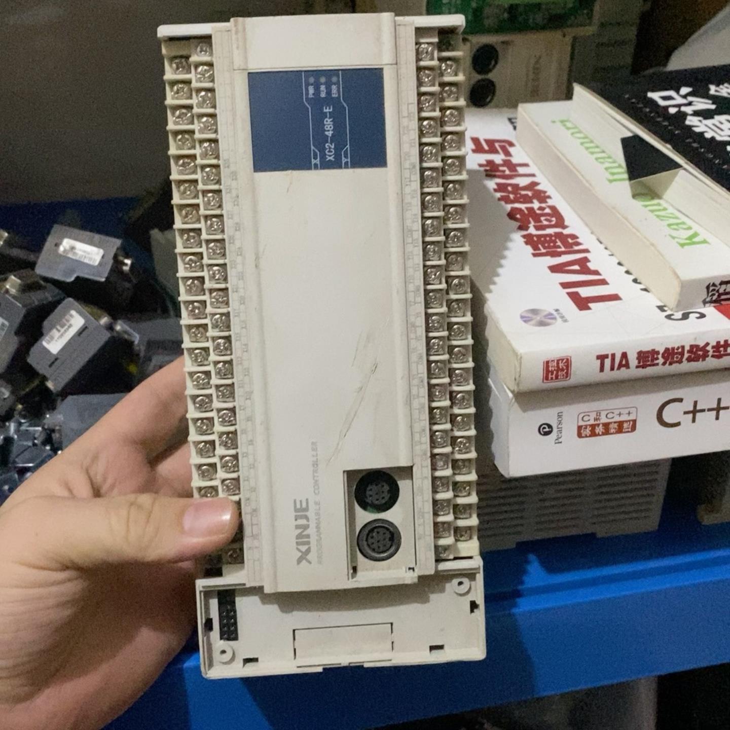 信捷XC2-48R-E成色如同