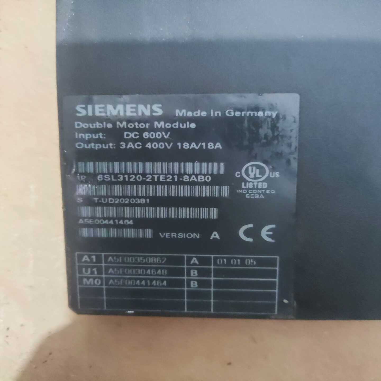 6SL3120-2TE21-8AB0上盖，成色如图，运询价