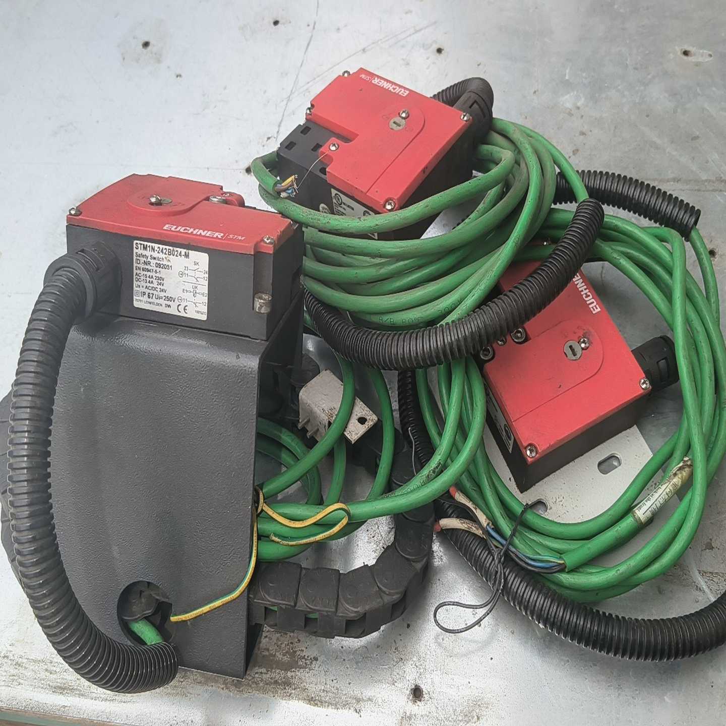 德国安士能机床门锁,STM1N-242B024-M,拆机下来--议价商品