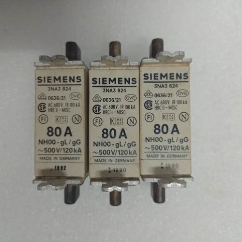 Siemens 3NA3 824 fuse 80A NH00gLgG 500V120kA  New Lot of 3pc