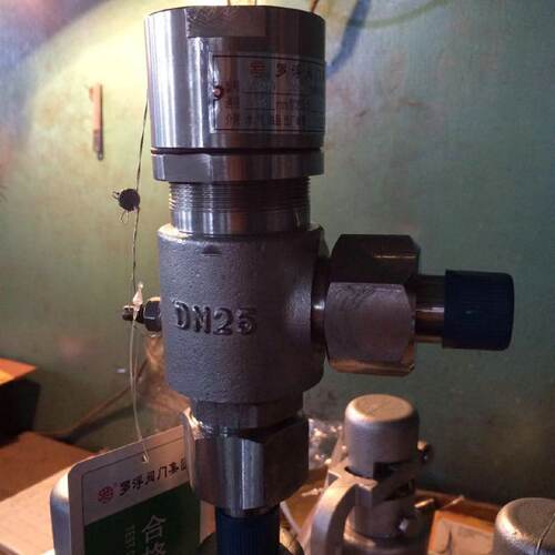不锈钢焊接安全阀A61W-16P空压机安全阀弹簧微启式安全阀