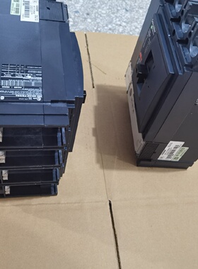 塑壳断路器NSX400FMIC2.3电子式4P4