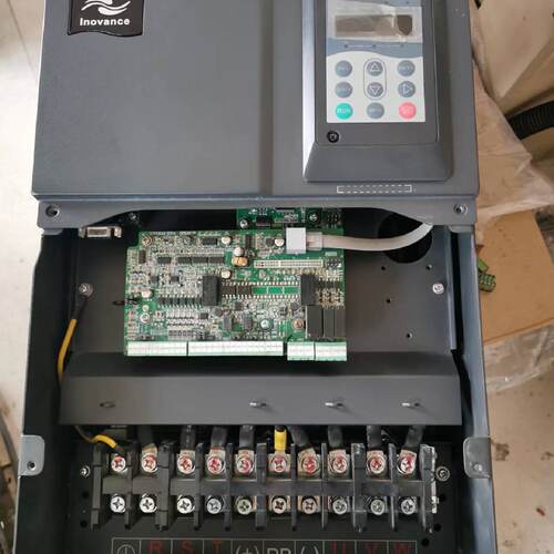 溢价-汇川is30030kw两台45kw两台处理