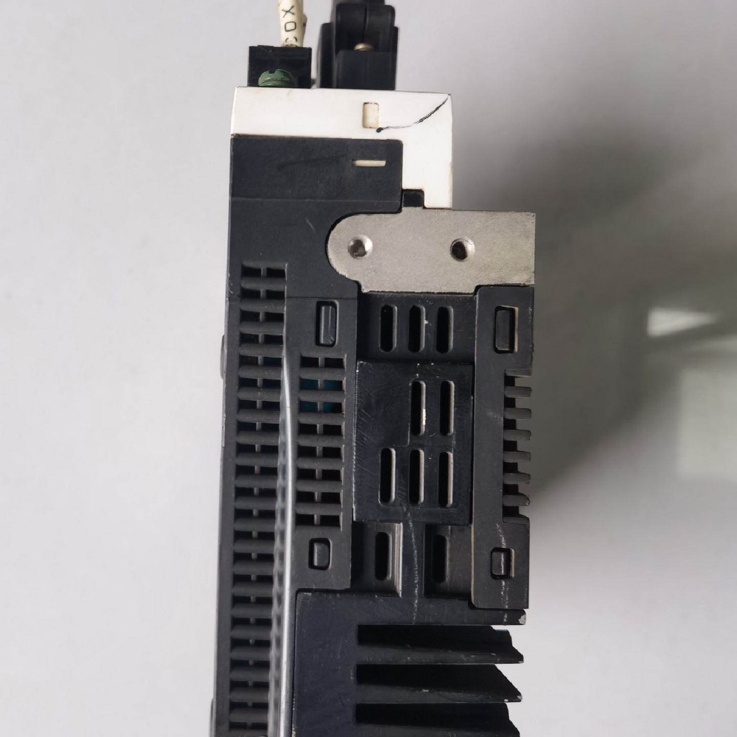 松下Panasonic伺服驱动器MBDHT2510--议价商品