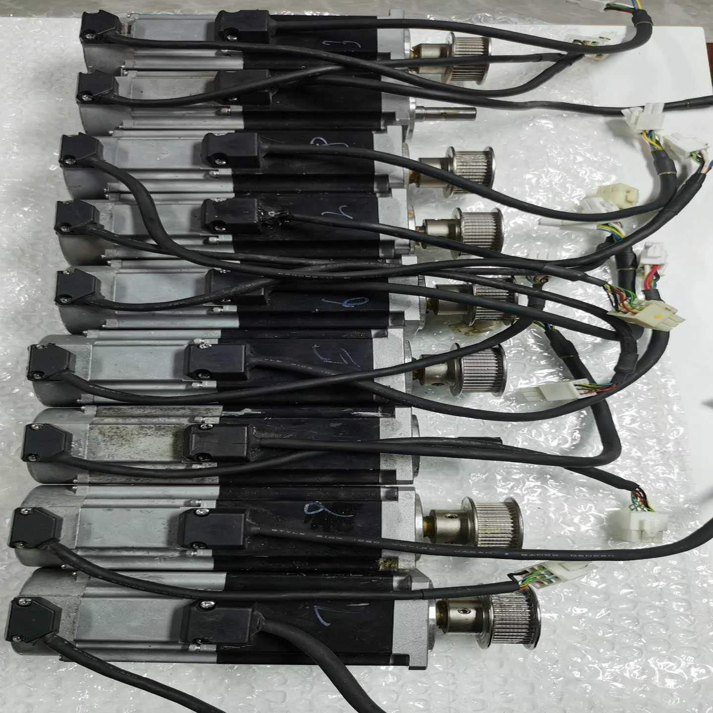 #电机罗克韦尔电机，带刹车csmt-04BB1ABT3功能-询价客服