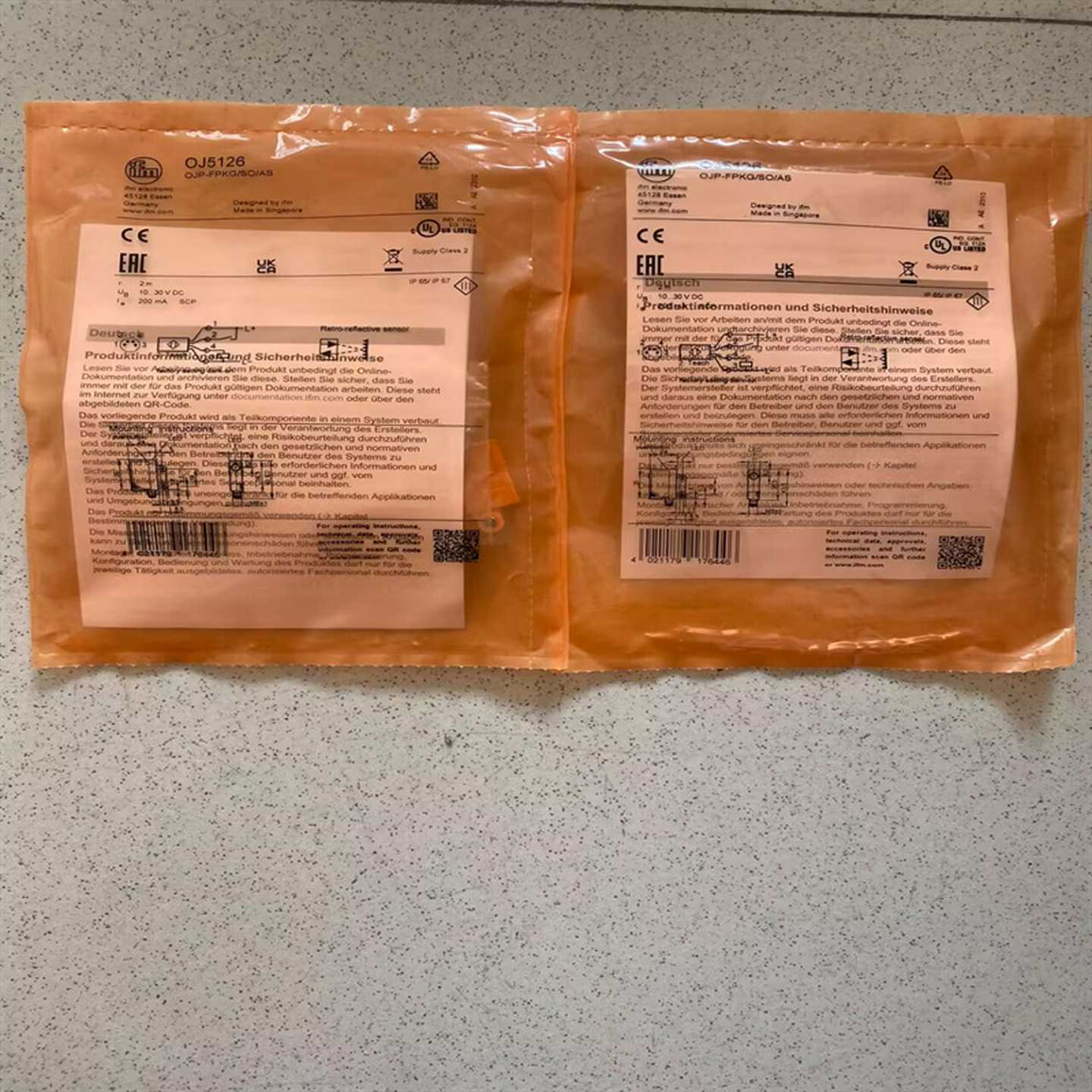 SICK光电开关GRTB18S-P2421V传感器S插头漫反射式