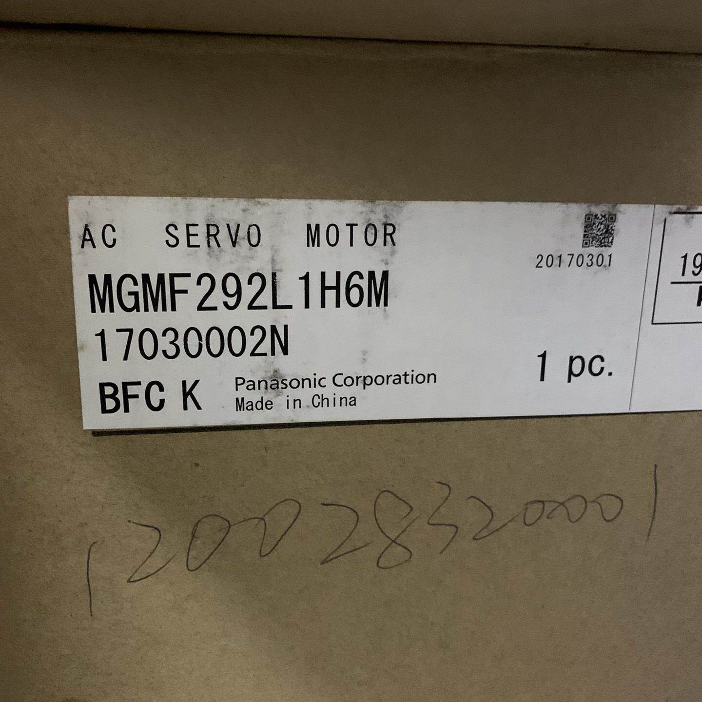 松下伺服电机MGMF292L1H6M全新原装正品便宜出--议价商品