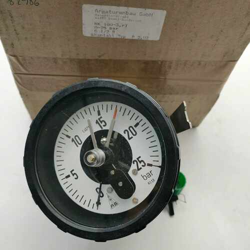 全新ARMATURENBAU压力表P-2RK100-3,R