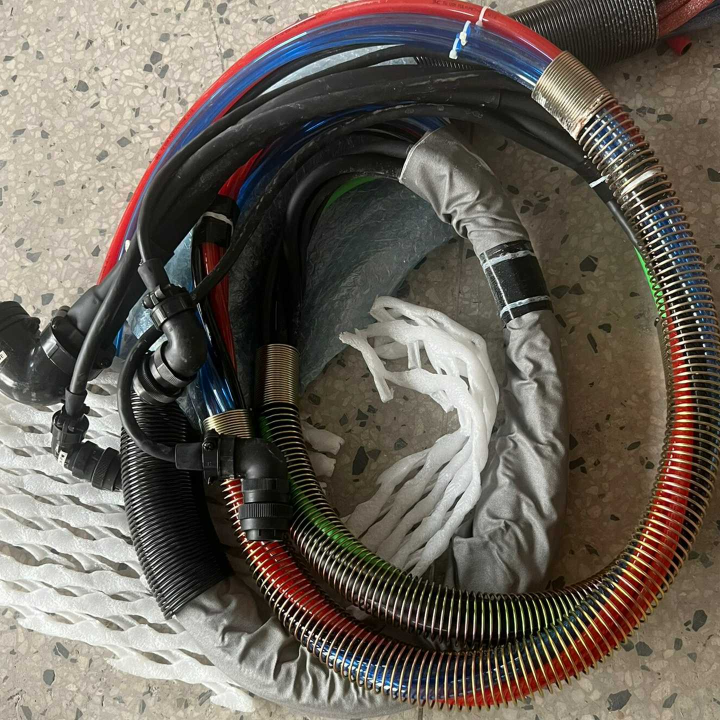 安川机器人DX100/ES165D点焊钱前段询价