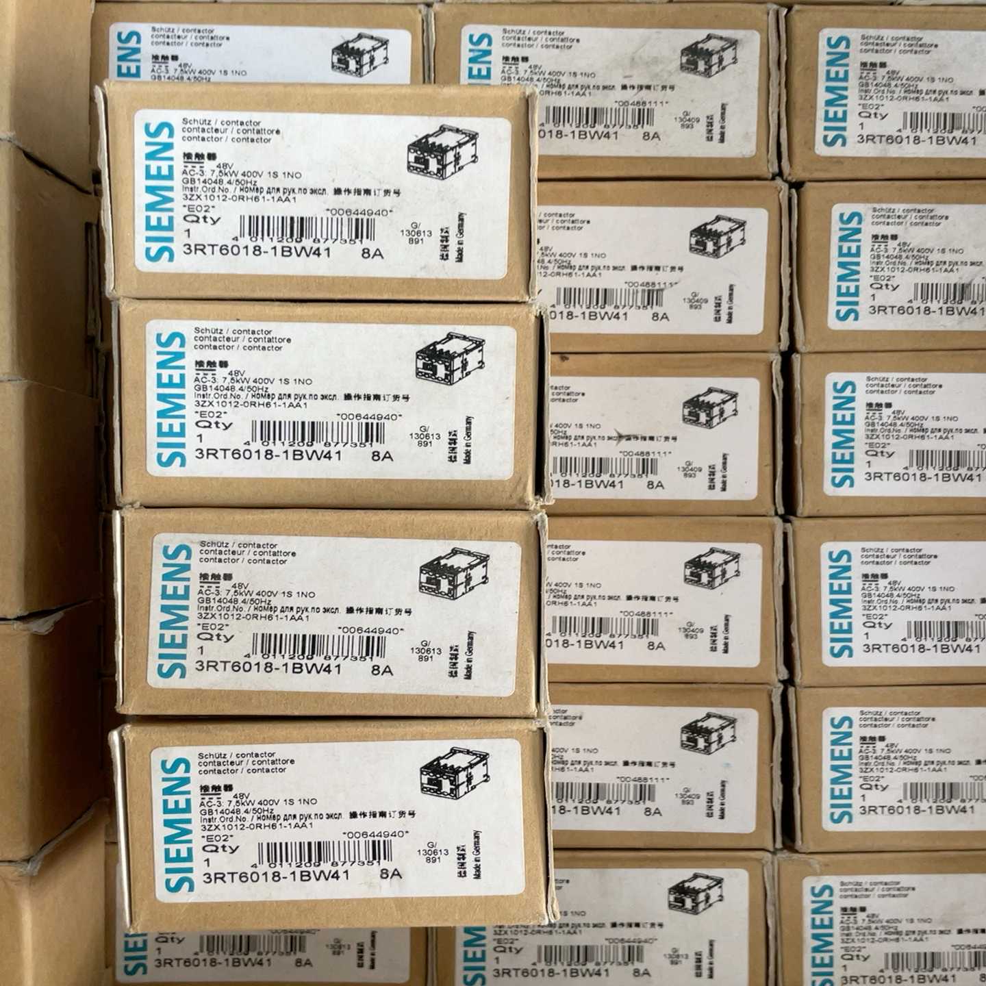 西门子直流接触器 3RT6018-1BW41 3RT6017--议价商品