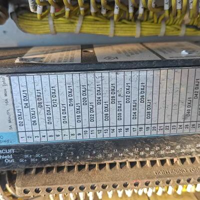GEFanuc模块型号IC660BBD024实物拍摄
