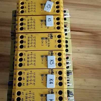 皮尔兹PILZ安全继电器PZE X4 774580  议价【议价】