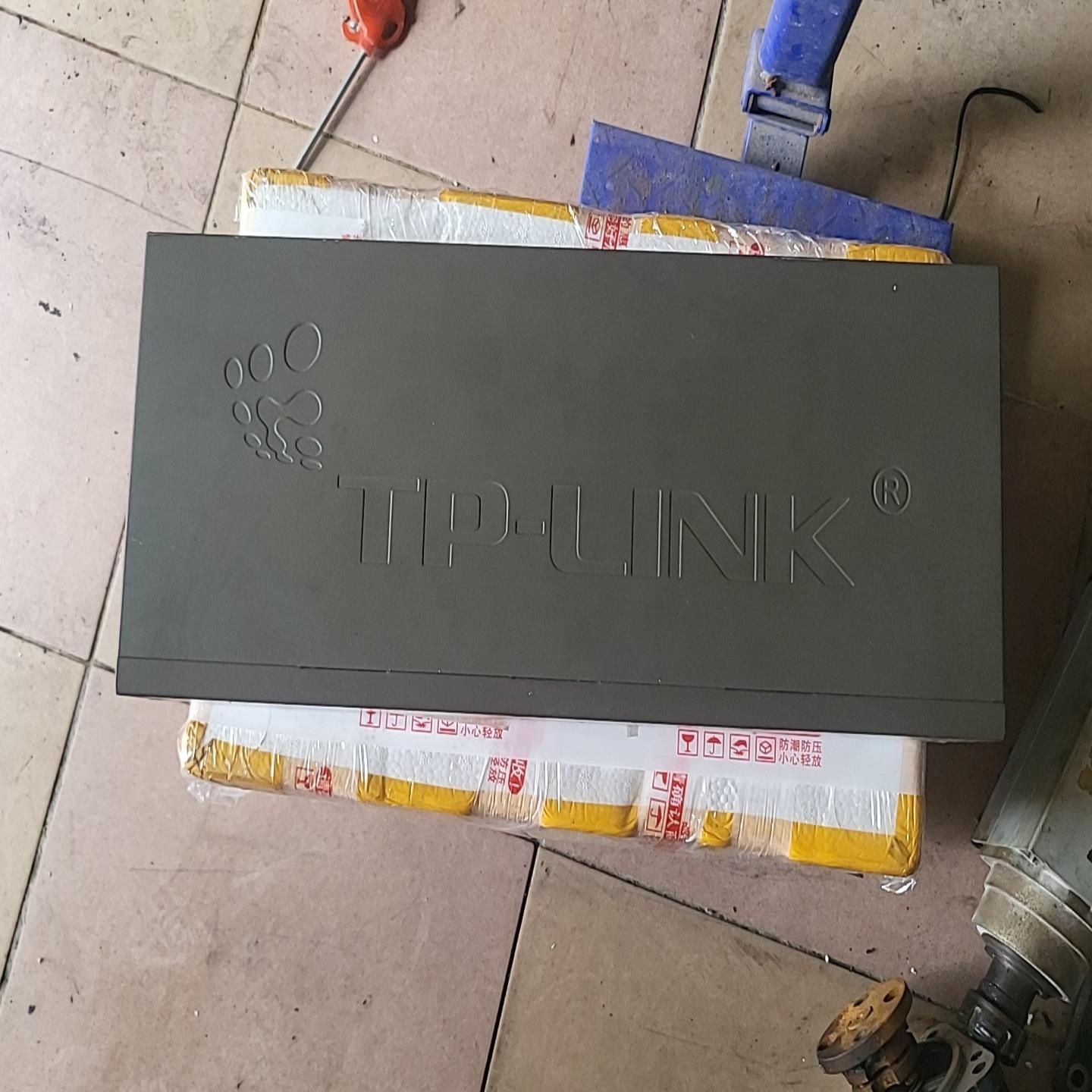 TP-LINKTL-SF1016，16口百兆交换机，几乎全--议价商品