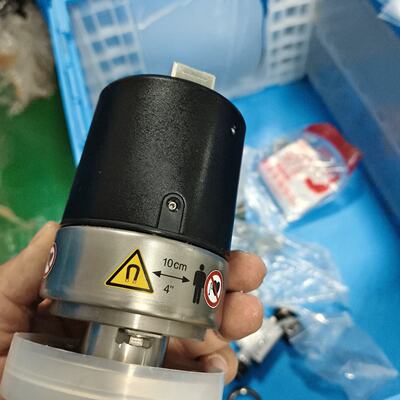 几乎全新莱宝Oerlikon Leybold PTR90真空议价