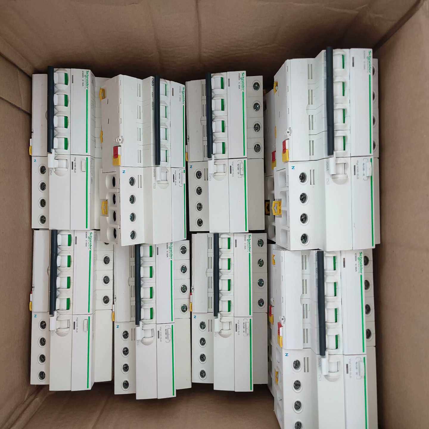 询价施耐德IC65N系列漏电保护器4PC25/32/50/63