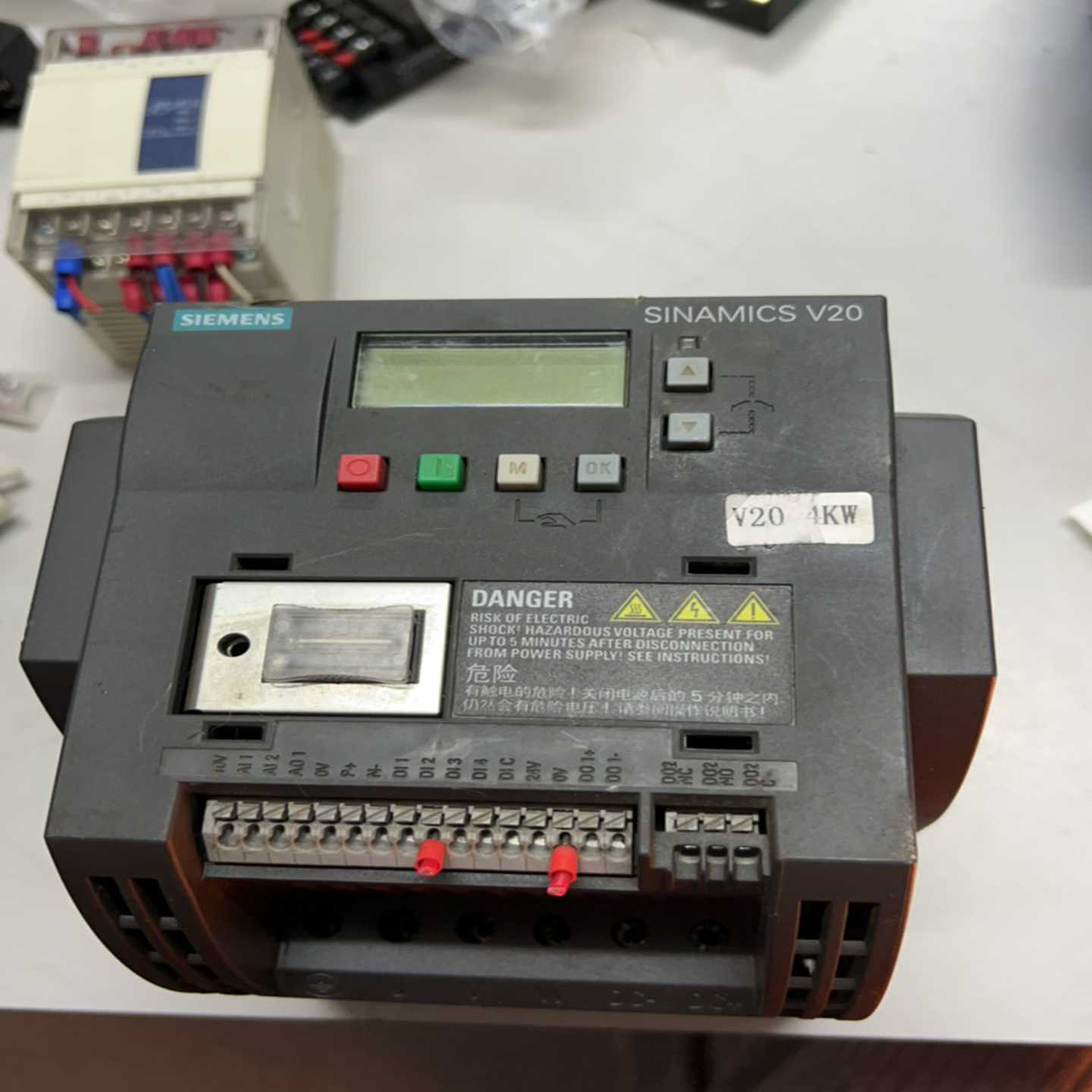 V204KW变频器6SL3210-5BE24-询价