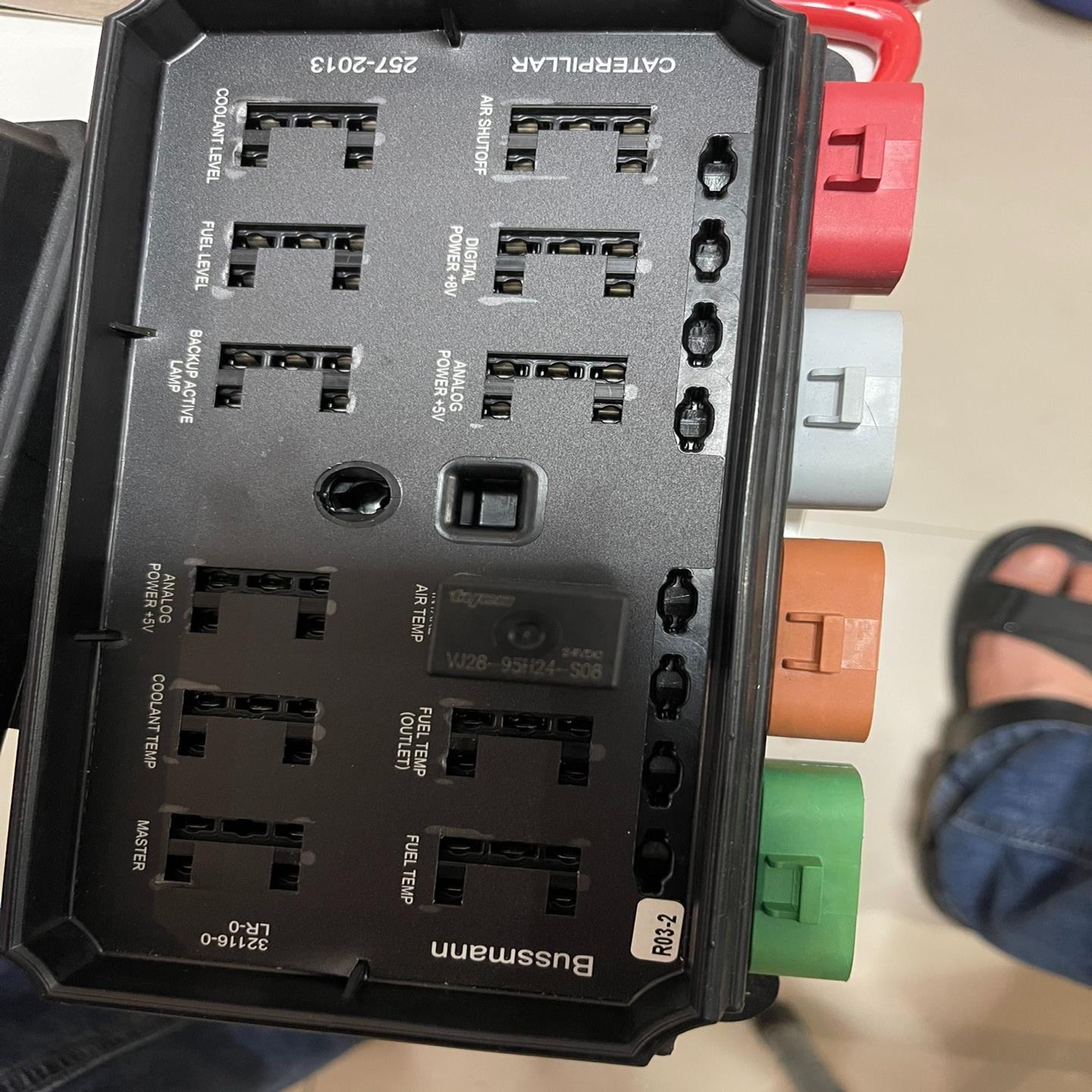 【星慕电子】VJ28-95H24-S08继电器