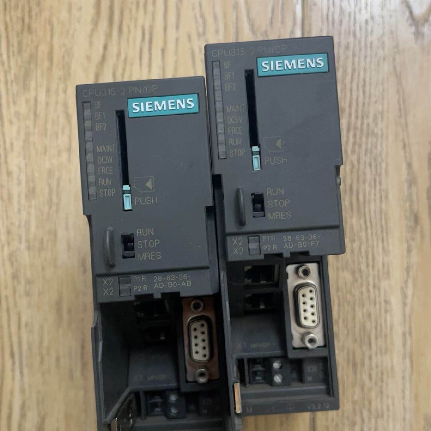 拍前询价:西门子S7300系列PLC主机型号6ES73152